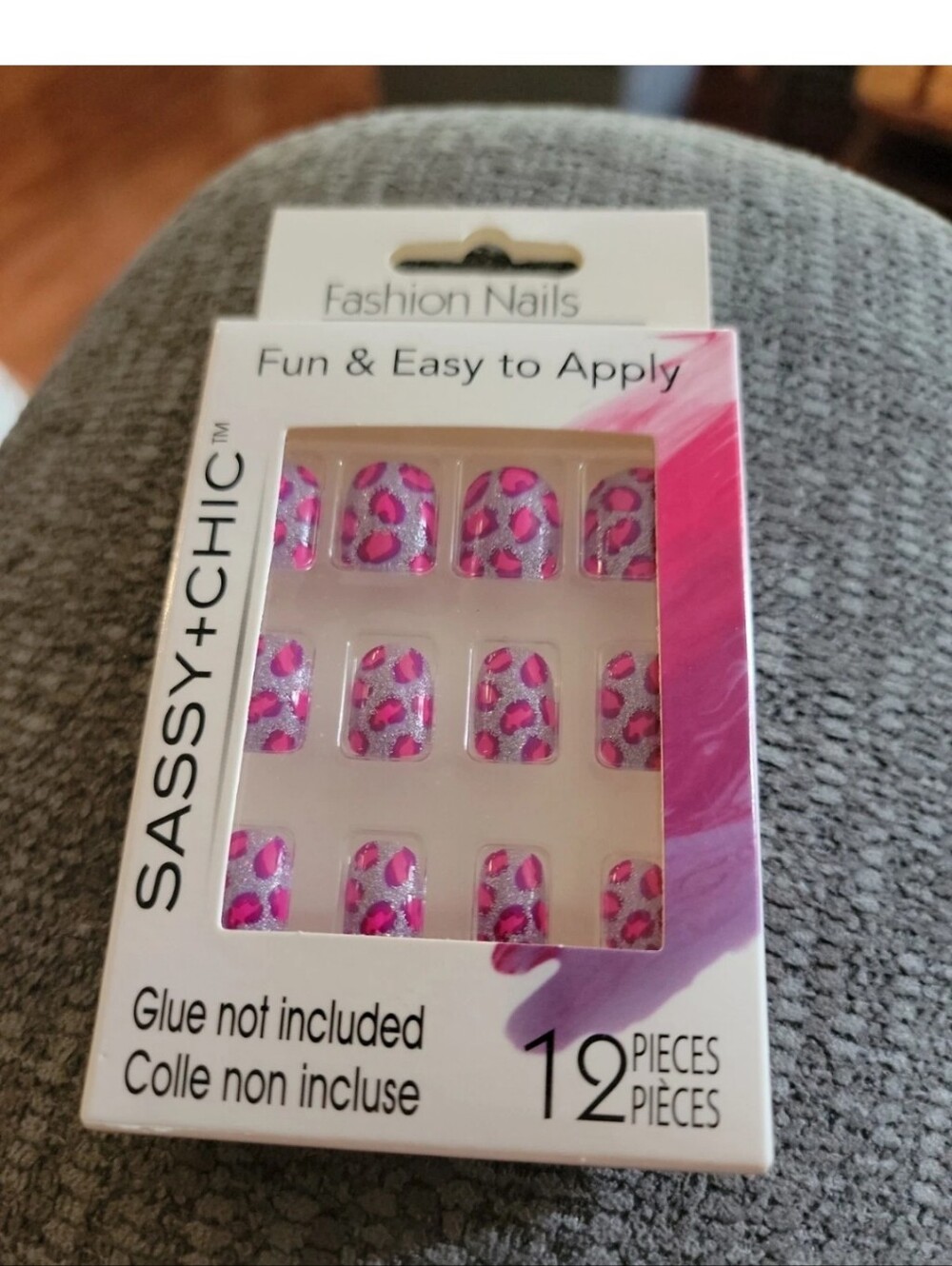 SASSY + CHIC™ Fashion Nails 12 Pieces Fun & Easy to Apply Pink & Silver